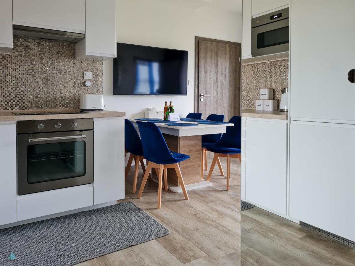 Pod Brzozami Apartamenty 5 Morz อุสตรอเนียมอร์สเกีย ภายนอก รูปภาพ